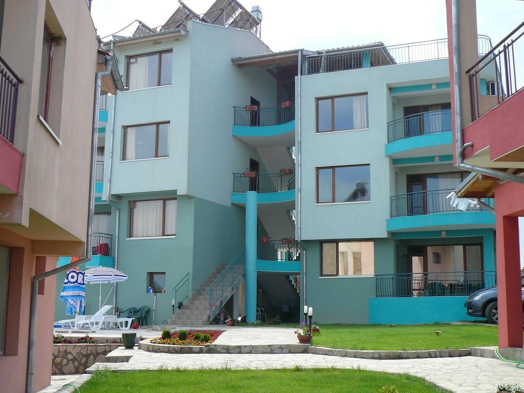 Dream Bay Family Hotel Царёво Экстерьер фото